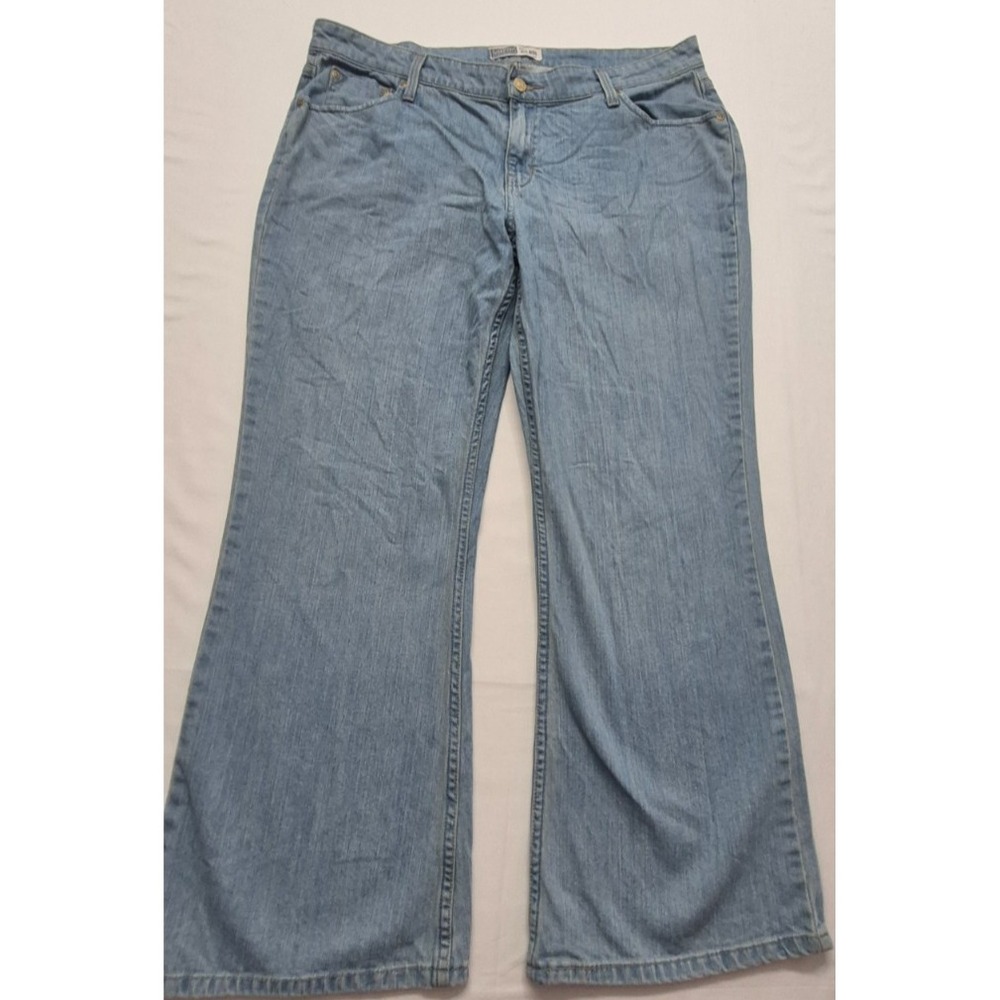 Levi Strauss signature low rise bootcut women's denim blue Jeans misses 16 Short